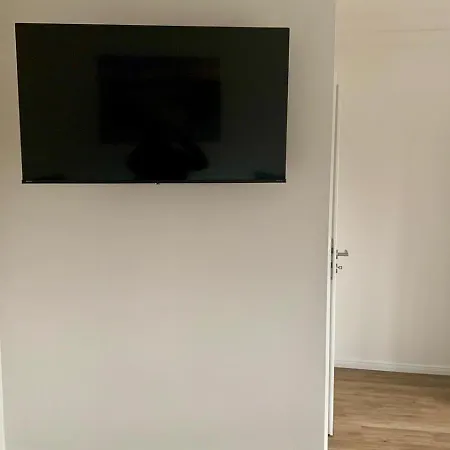 Lichtdurchflutetes City-apartment Im Herzen Der Stadt Neumünster